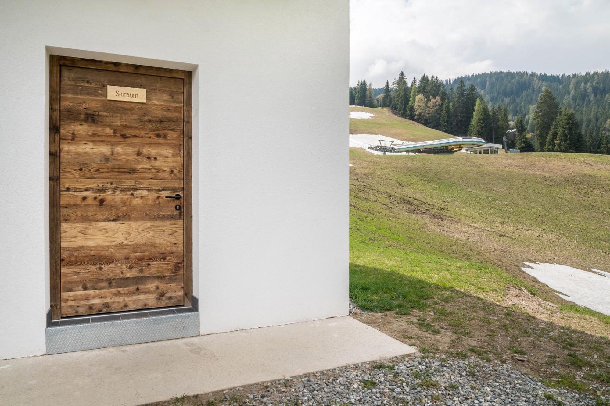 Blosegghof Bergchalets Waldblick ラチーネス エクステリア 写真