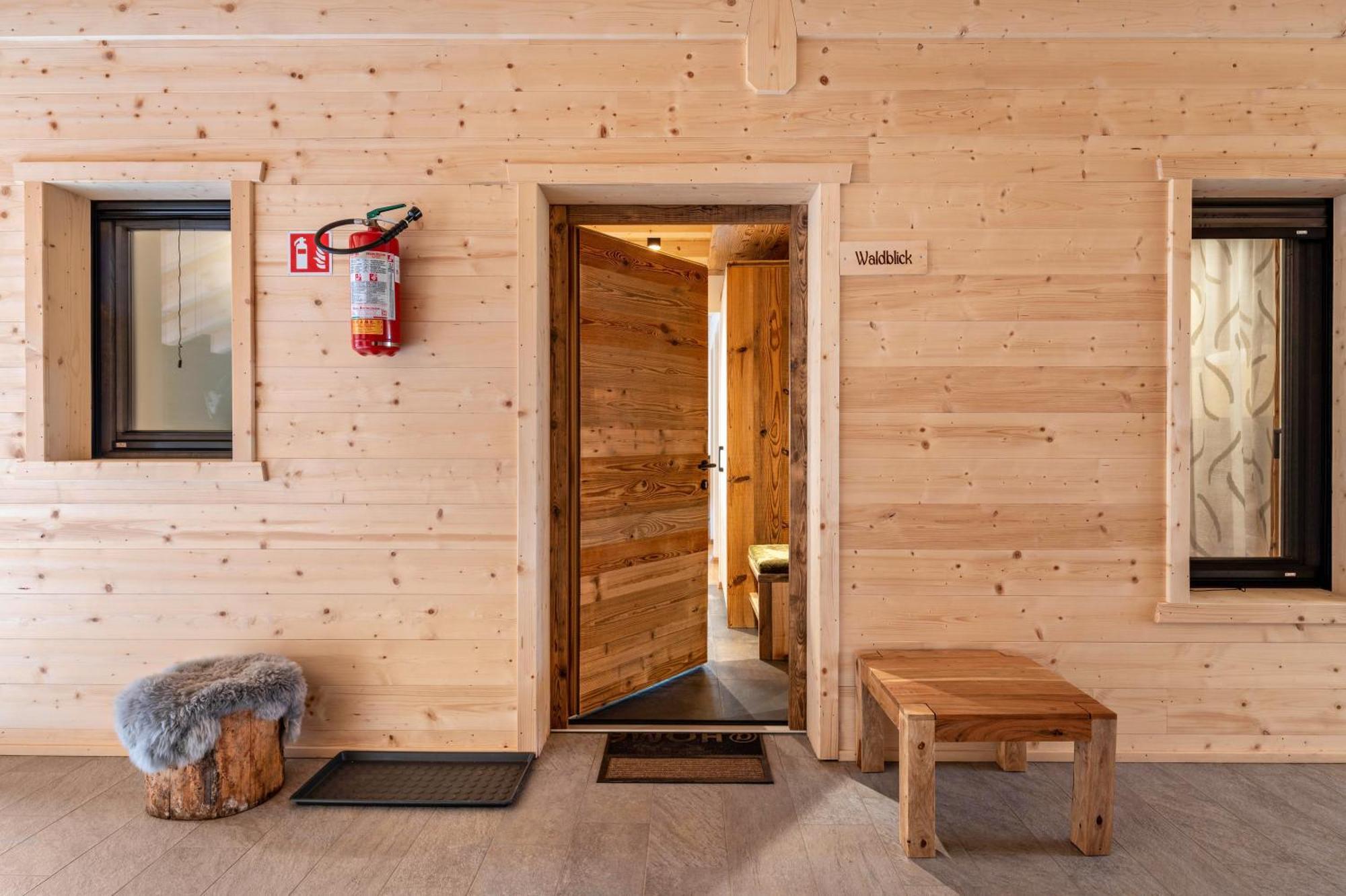 Blosegghof Bergchalets Waldblick ラチーネス エクステリア 写真