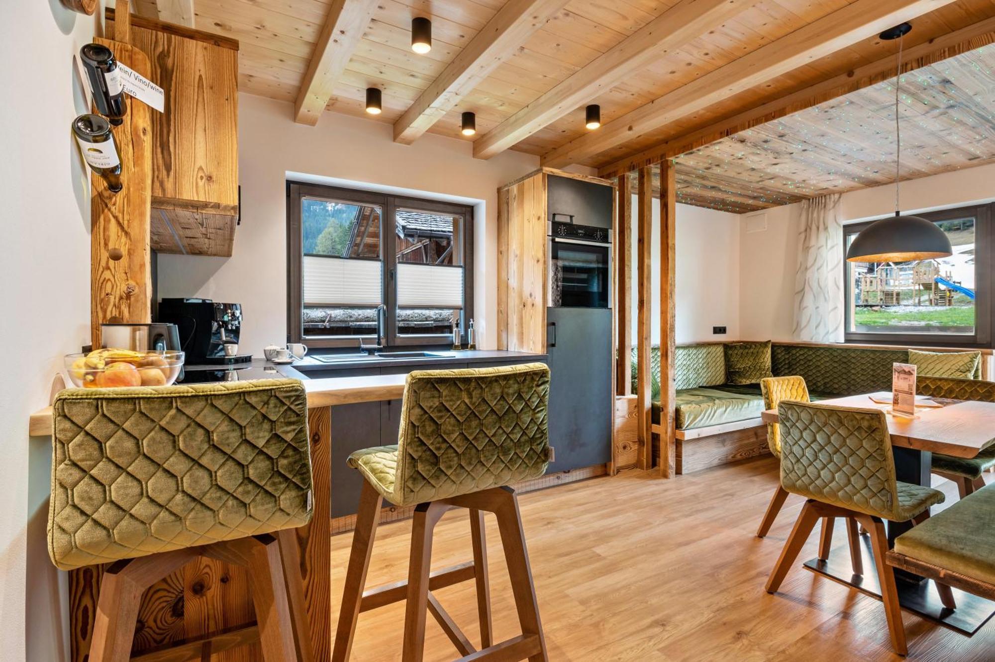 Blosegghof Bergchalets Waldblick ラチーネス エクステリア 写真